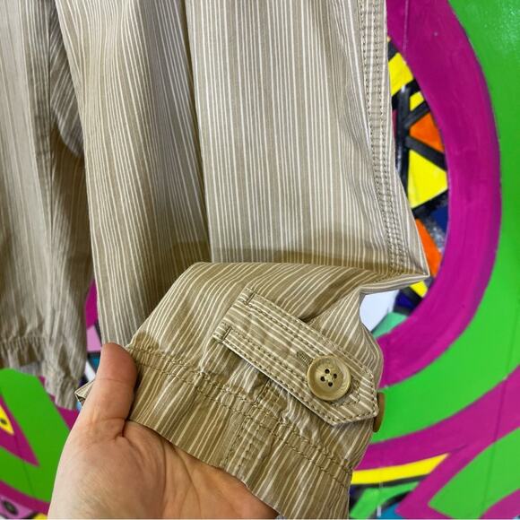 Eddie Bauer, Striped Capris. Size 14. In excellent condition! - Picture 2 of 7